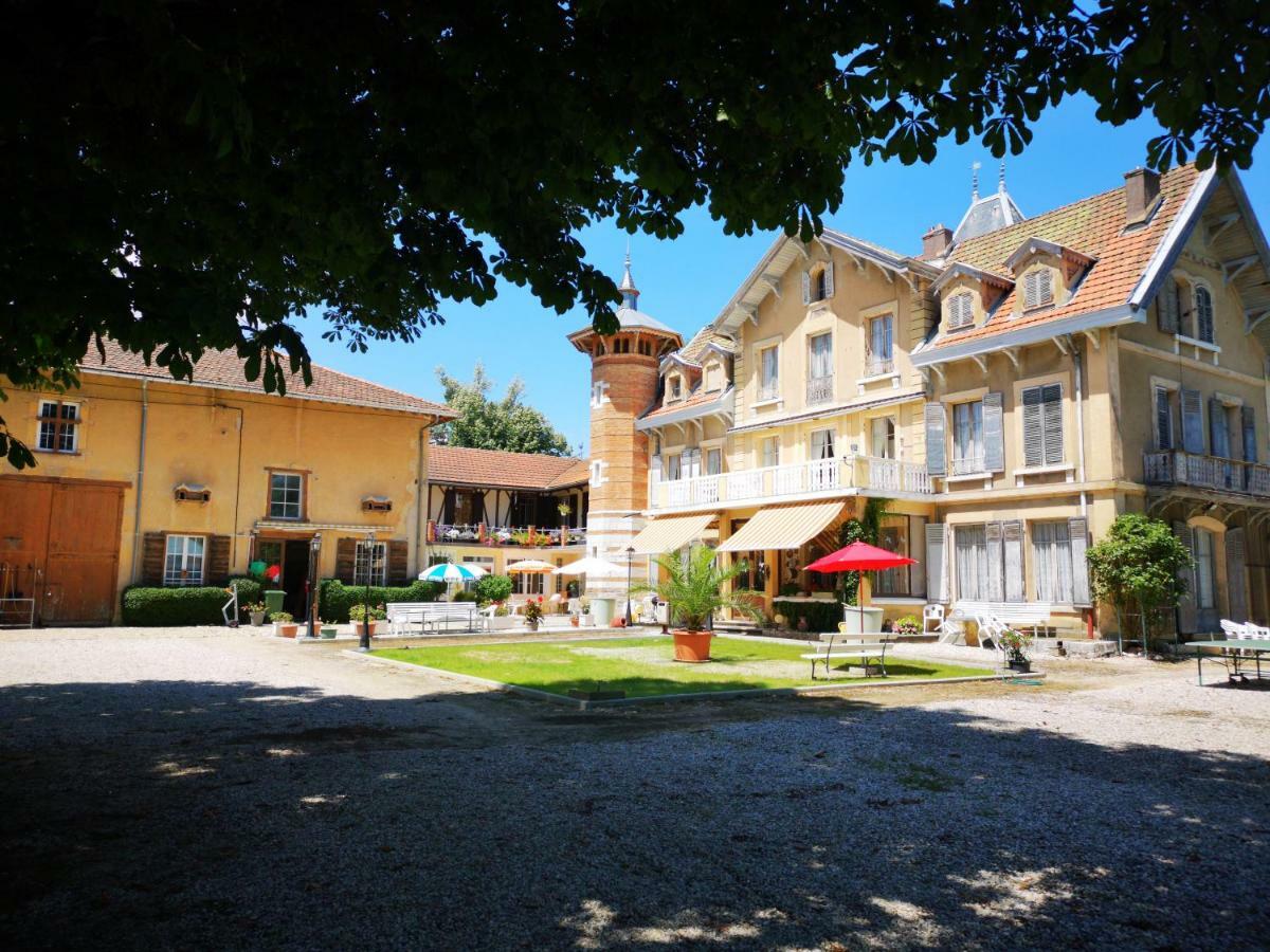 La Garde Chambres D'Hotes Charancieu Exterior foto